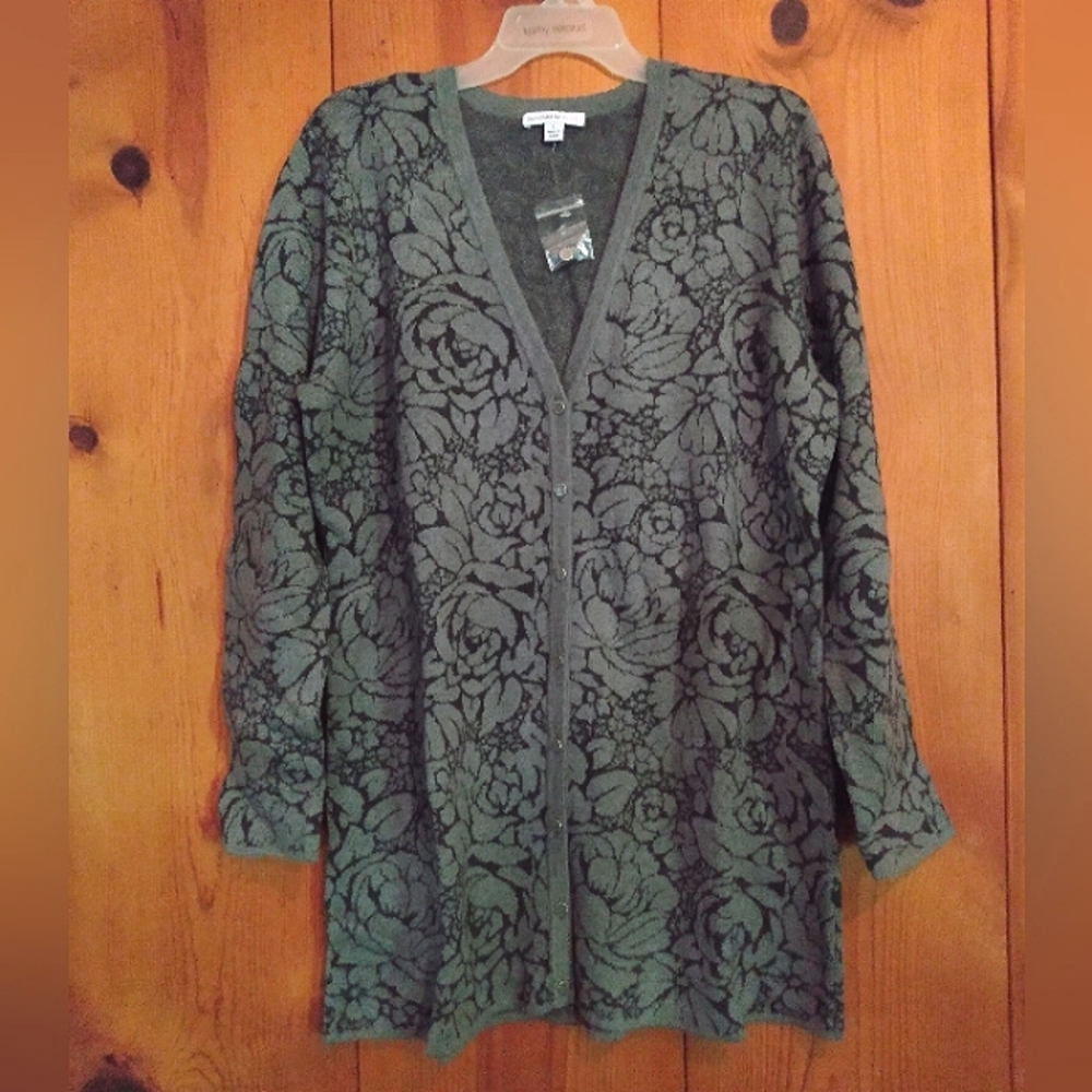 Mizrahi Live! Heirloom Rose Jaquard VNeck Cardigan